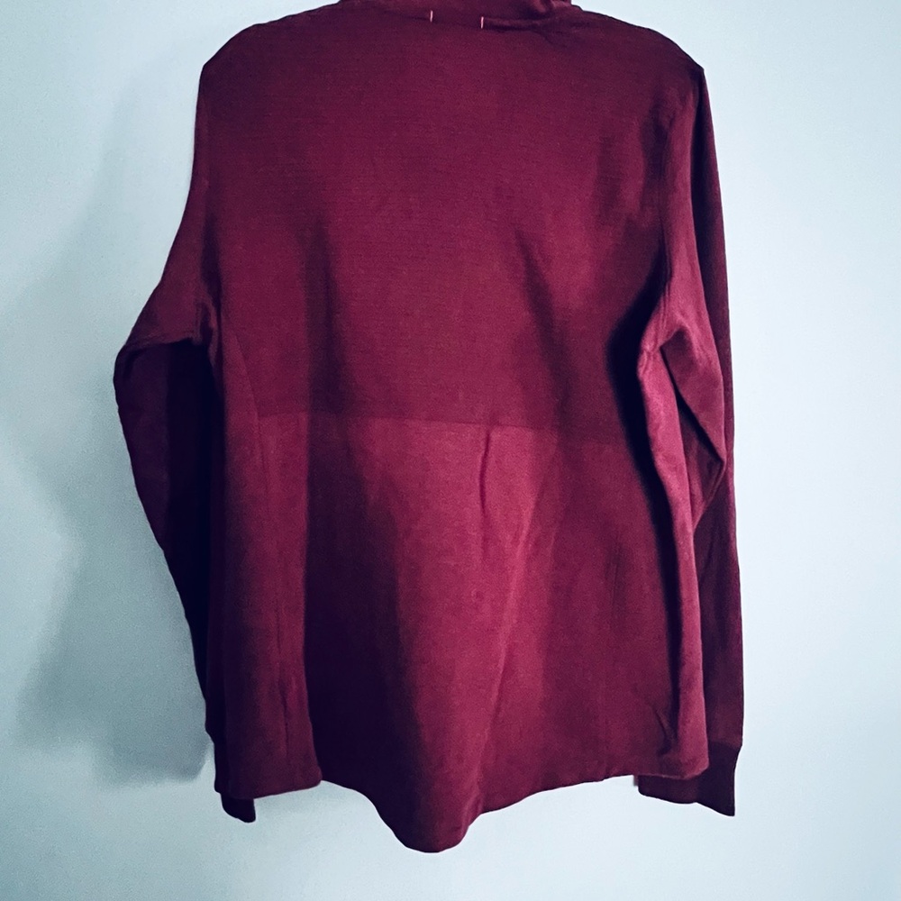 L.L. Bean Women's cozy pullover in deep port heather burgundy - Picture 2 of 8